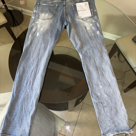 LIKE NEW Men’s purple Jeans - Picture 6 of 13